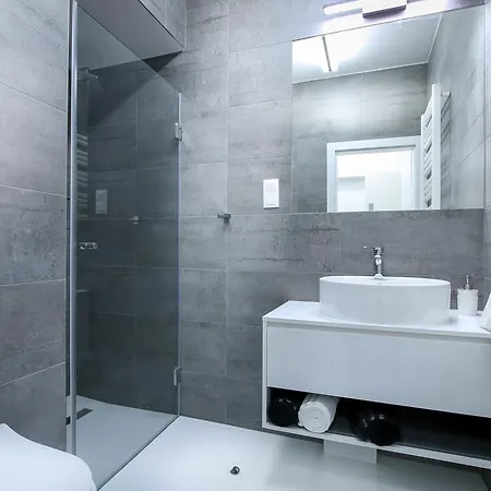 Luxury * Cracovia